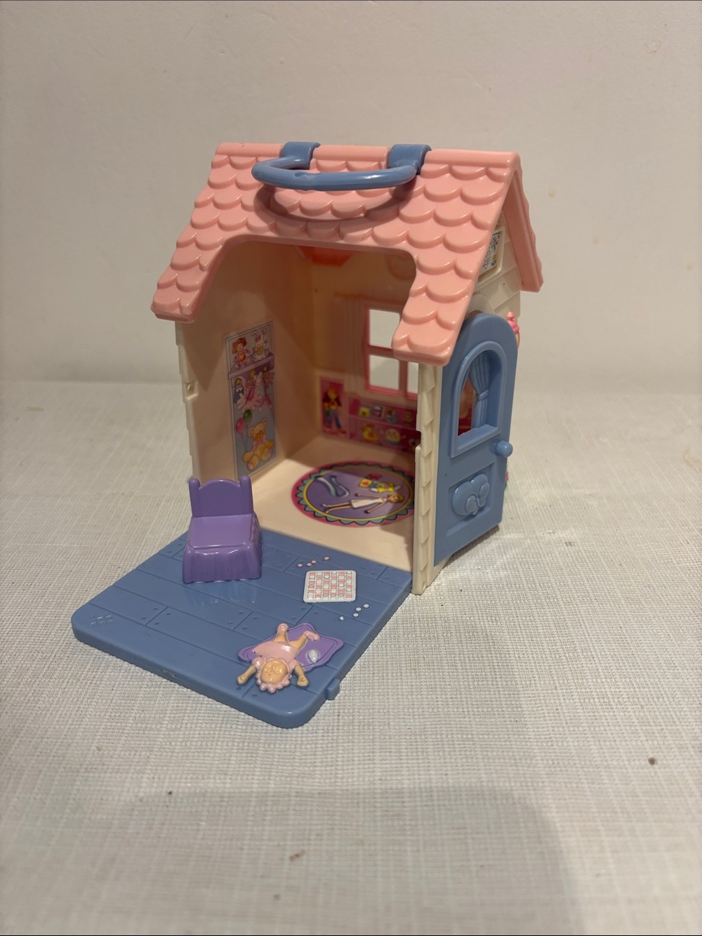Fisher Price Loving Family Sweet Streets Clubhouse